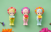 Sonny Angel Flower Gift - Happy Sweet Pick
